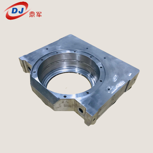 Q345D Forging tempering treatment of bearing pedestal